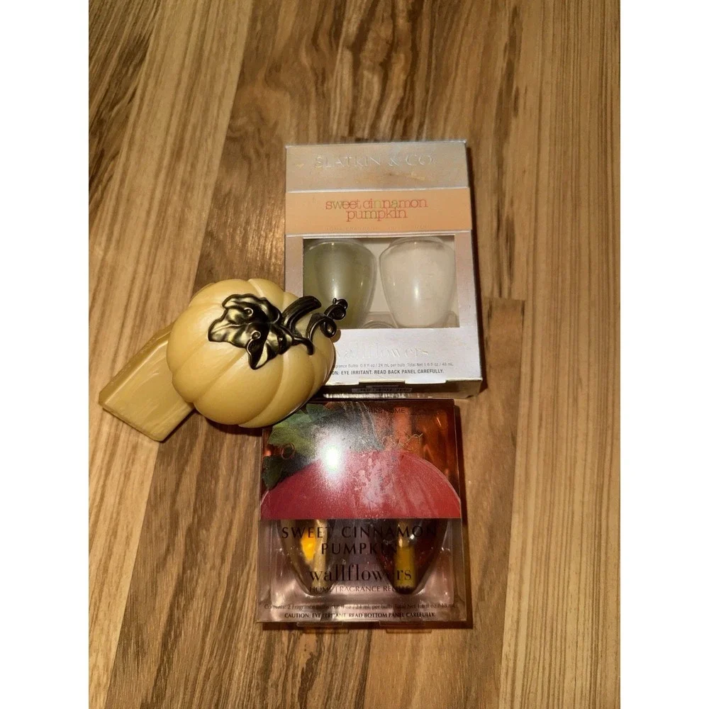 Bath & Body Works Sweet Cinnamon Pumpkin Wallflower Lot‎